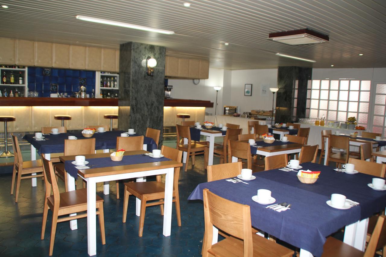 Hotel Marques De Santillana Torrelavega Exteriér fotografie