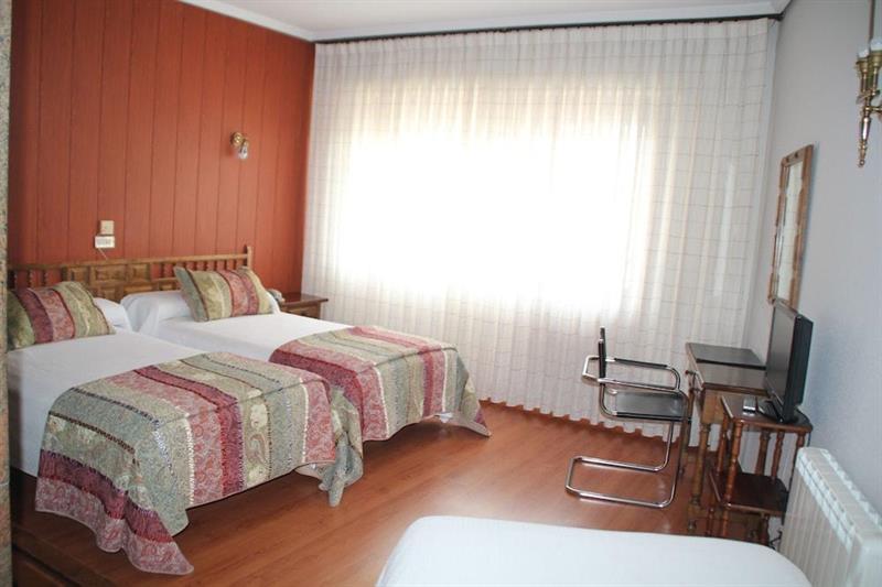 Hotel Marques De Santillana Torrelavega Exteriér fotografie